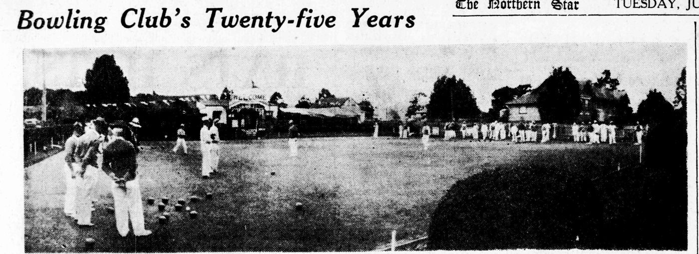 Newspaper photo: bowlers on the green at the Silver Jubilee carnival